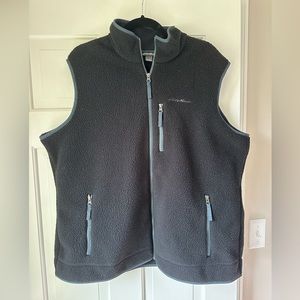Woman’s Eddie Bauer vest